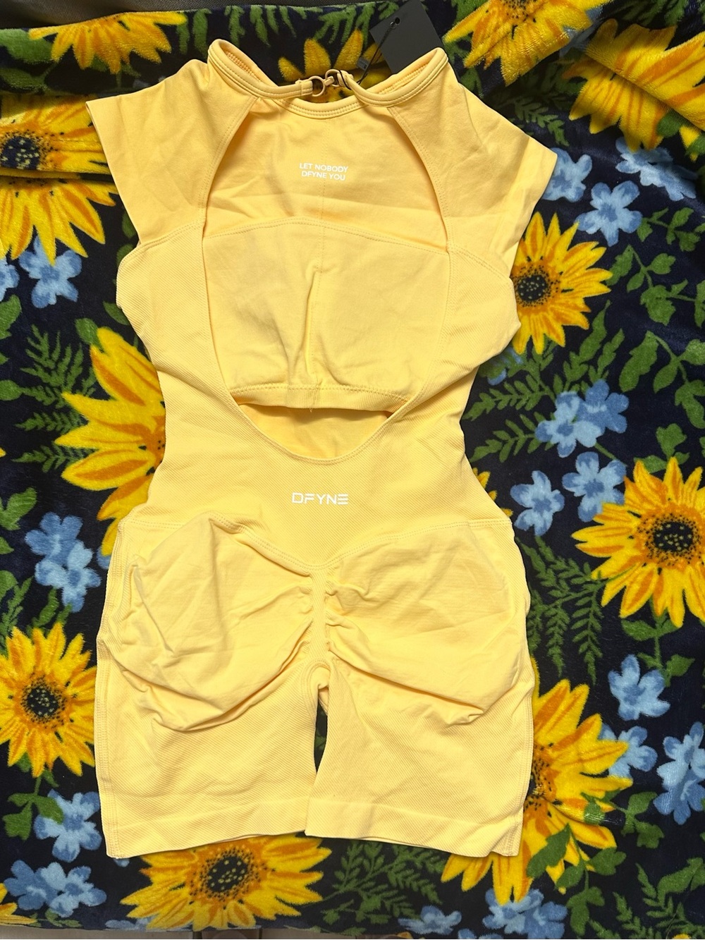 DFYNE Women's Yellow Short-Sleeve Romper - Picture 2 of 2